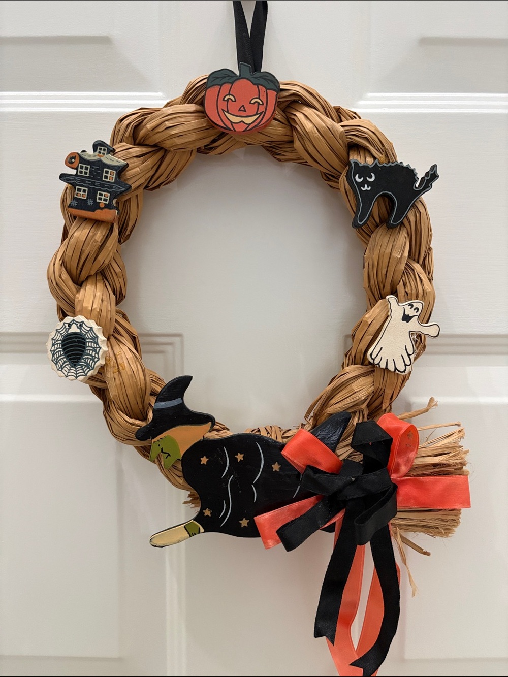 Halloween Raffia Braided Decorative Wreath with Orange and Black Accents. Y2K